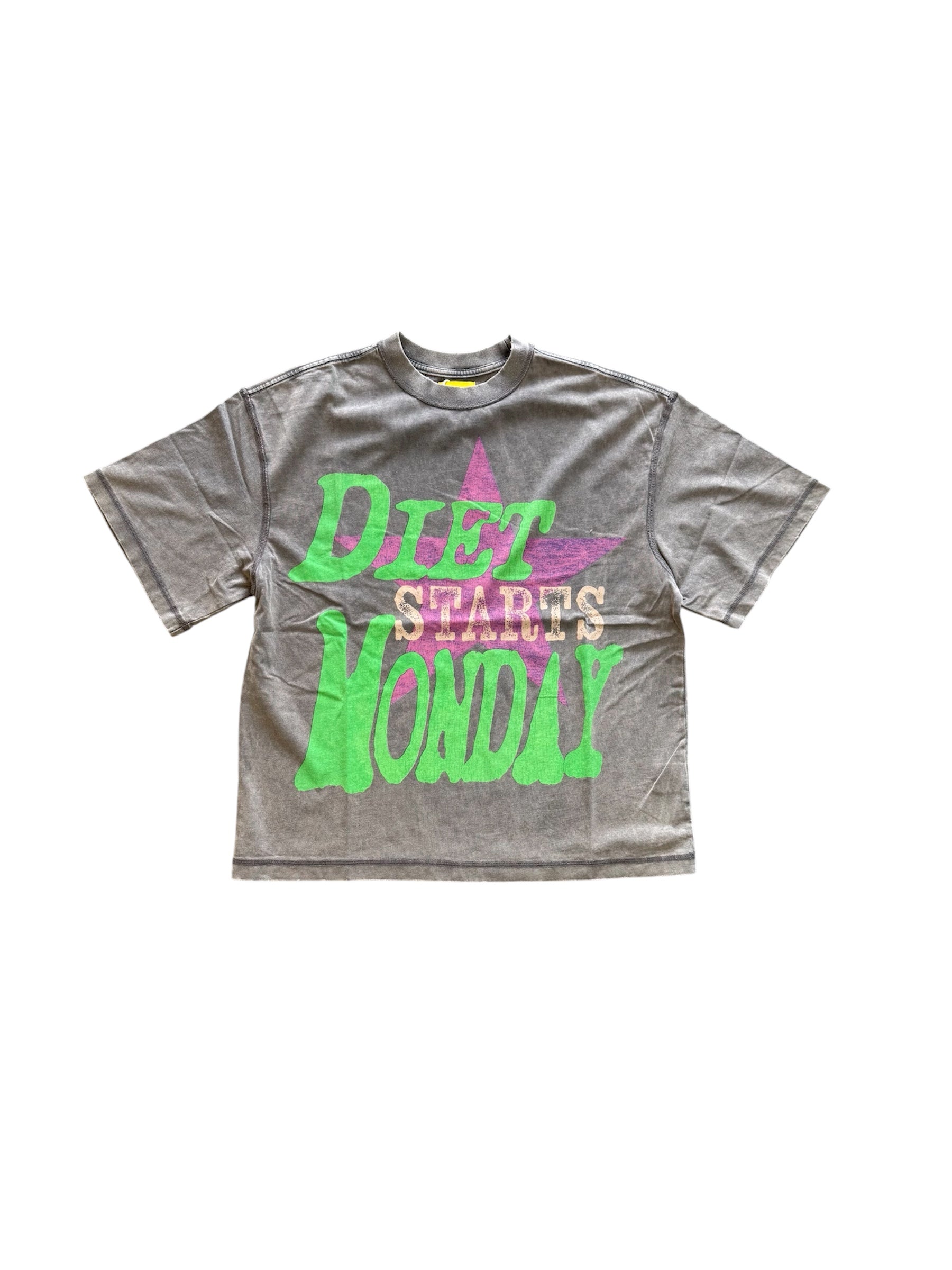 DIET STARTS MONDAY Jumbo Star Tee Vintage Black