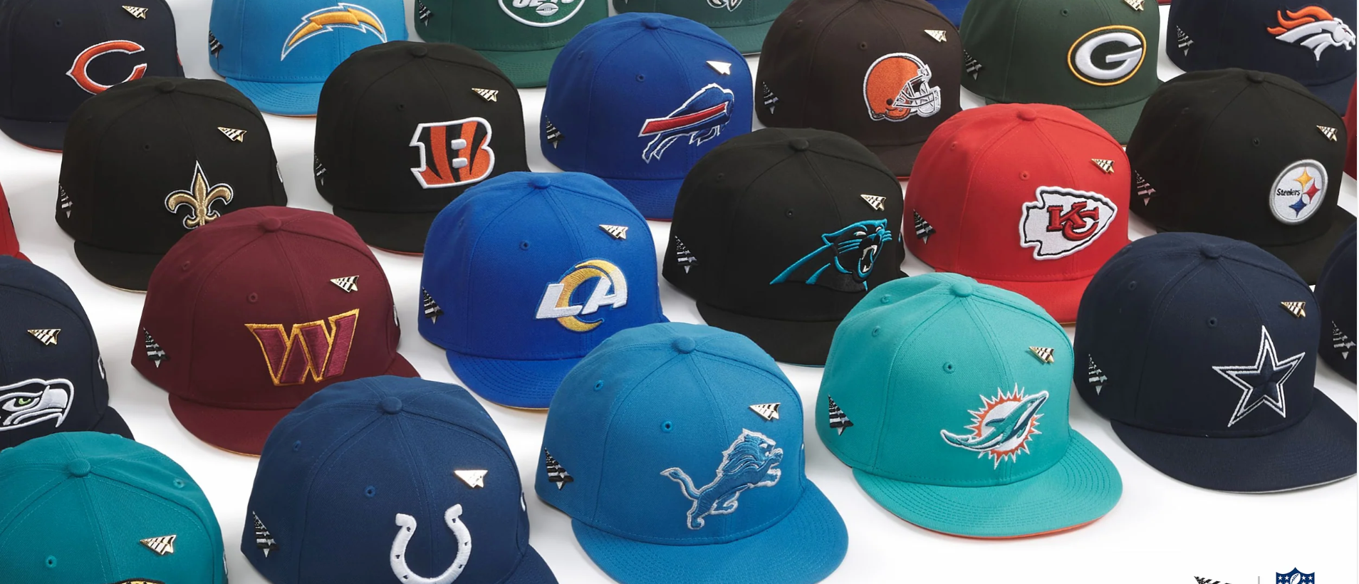 PAPER PLANES NFL TEAM FITTED